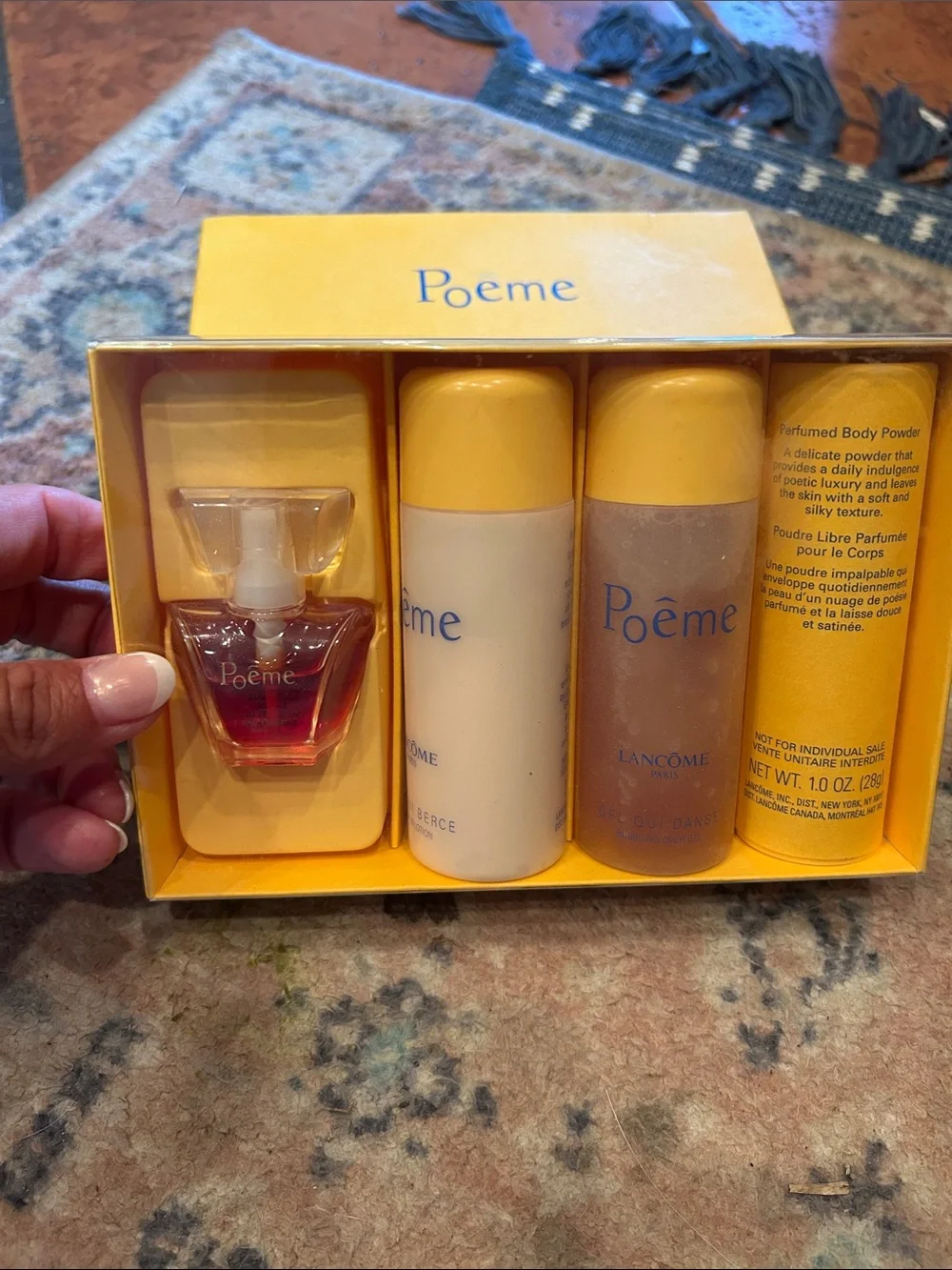 Lancome Poême Yellow Fragrance Gift Set